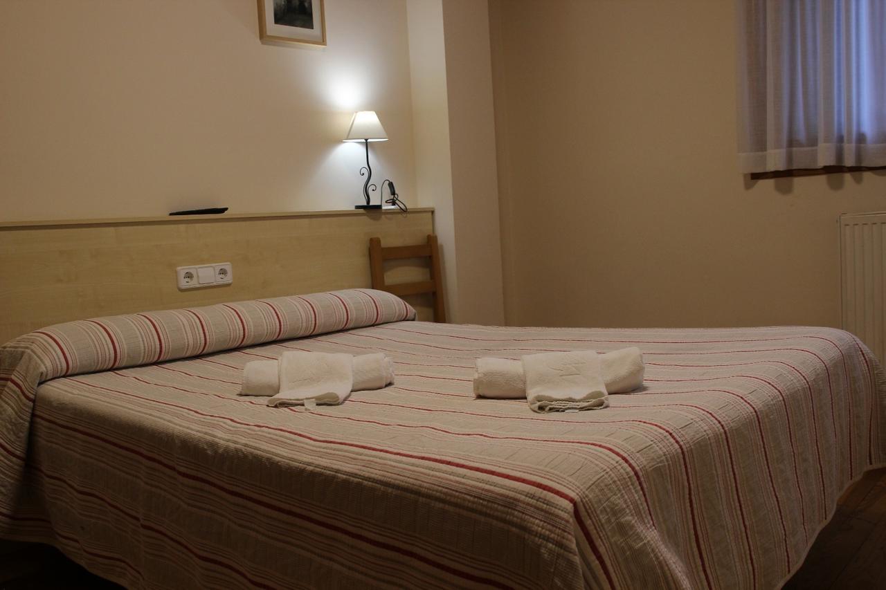 Hostal Ezkaurre Isaba Dış mekan fotoğraf