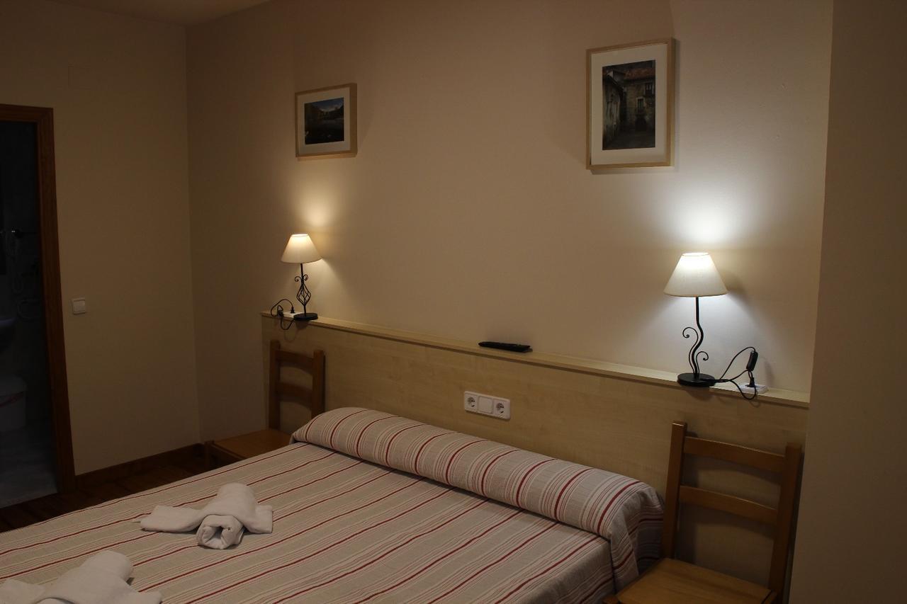 Hostal Ezkaurre Isaba Dış mekan fotoğraf
