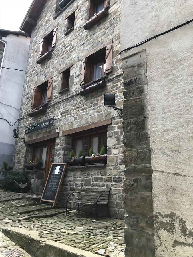 Hostal Ezkaurre Isaba Dış mekan fotoğraf