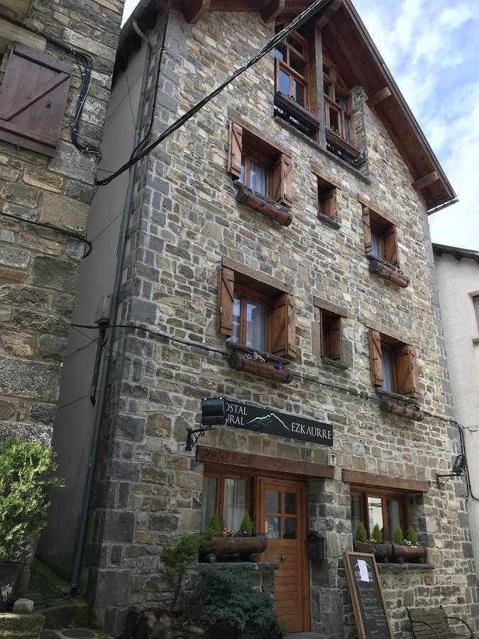 Hostal Ezkaurre Isaba Dış mekan fotoğraf