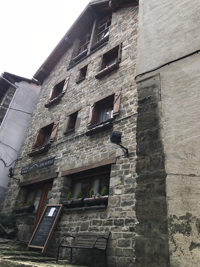 Hostal Ezkaurre Isaba Dış mekan fotoğraf